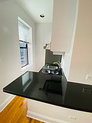 Rented by Metropolis Real Estate of Manhattan