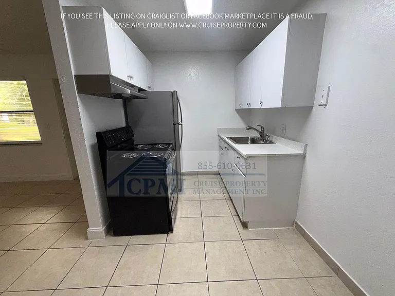 Riverside Manor/N'ice Apartments - 889 Riverside Drive, Ft. Lauderdale, FL 33312 — Photo 16
