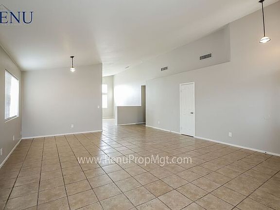 5th image of 2573 N Lazy Brook Dr
