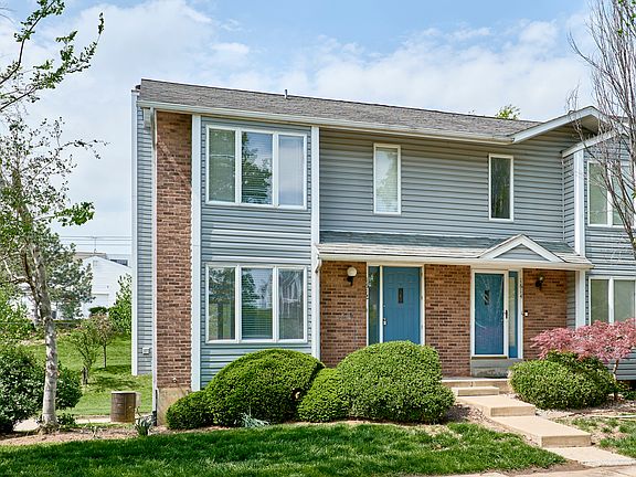 3rd image of 1612 Forest Hills Dr