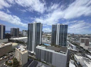 Hale Kaheka, Honolulu, HI 96814
