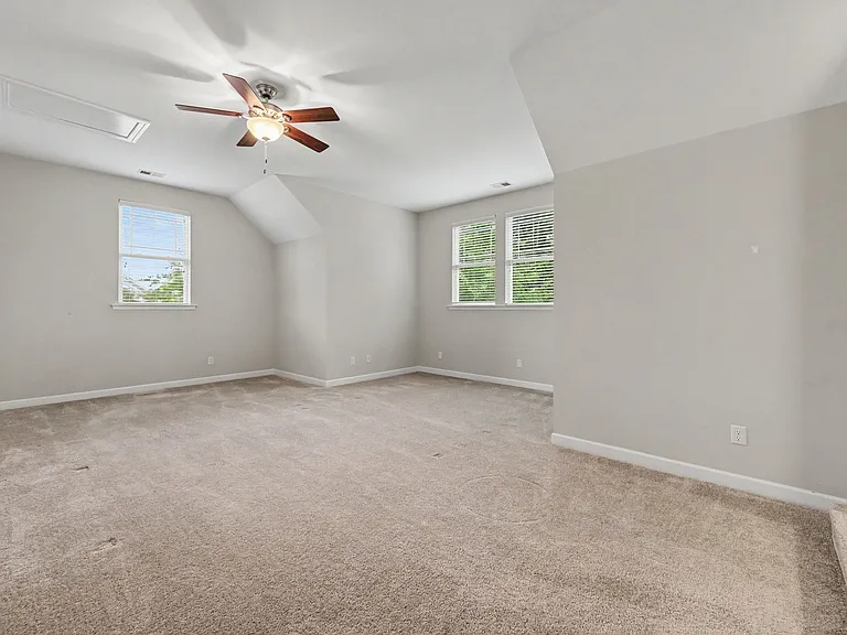 14131 Old Vermillion Dr — Photo 36