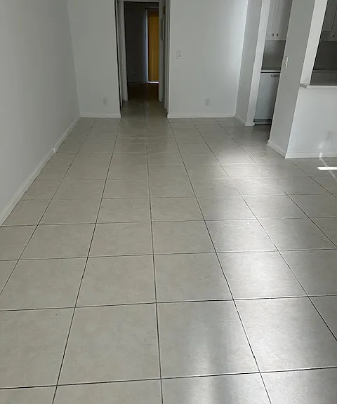 90 Preston #C — Photo 6