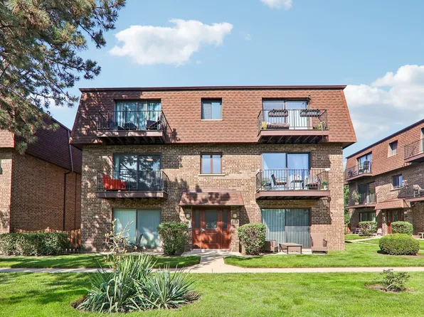9616 Bianco Ter APT C, Des Plaines, IL 60016
