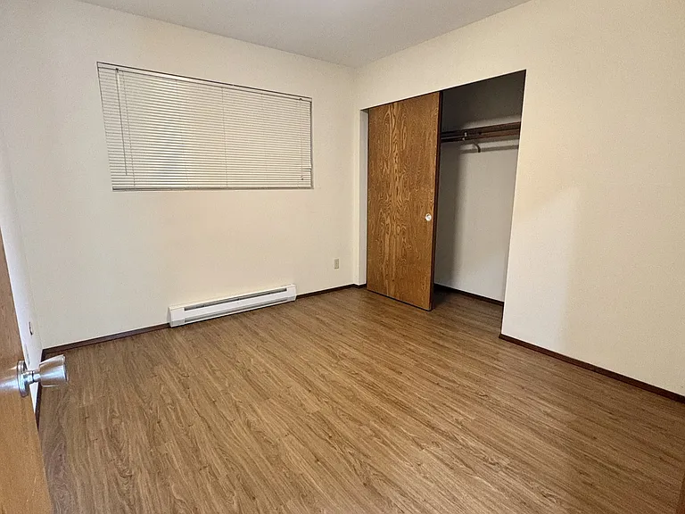 540 Williams Ave N #5 — Photo 8