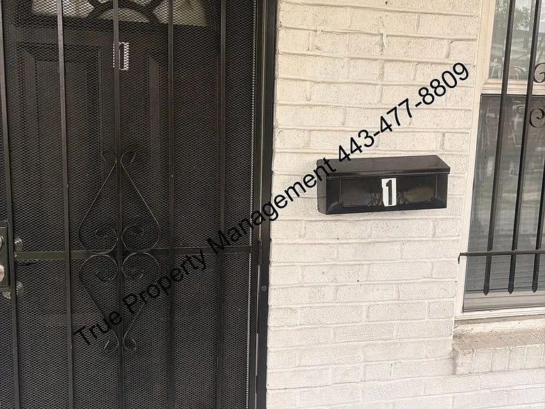 2635 Park Heights Ter — Photo 1