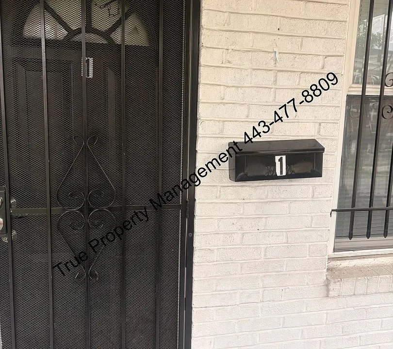 2635 Park Heights Ter