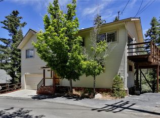 32998 Canyon Dr, Green Valley Lake, CA 92341