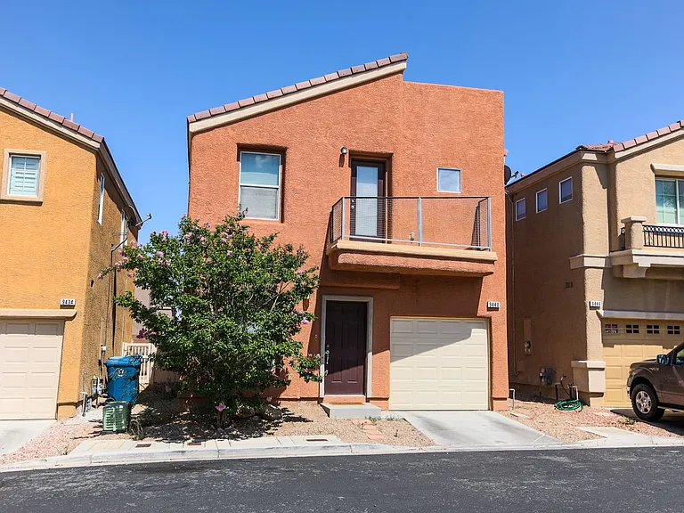 9440 Crimson Sky St — Photo 1