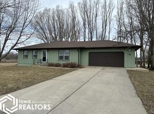 210 Evergreen Rd, Algona, IA 50511