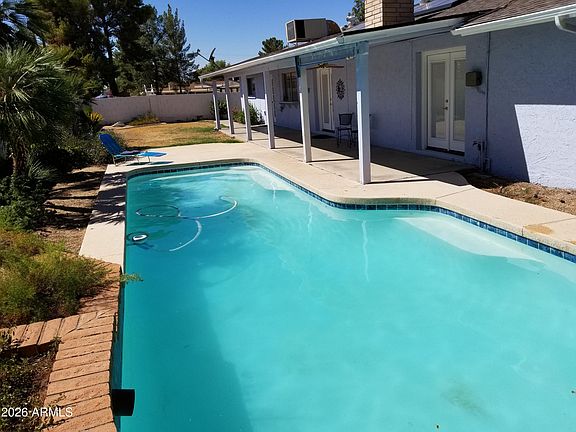3rd image of 1525 E INDIGO Street