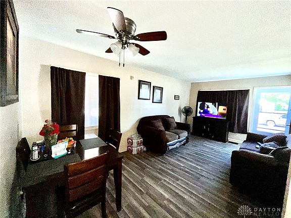 4th image of 4682 Marlin Ave