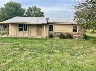 27303 E 742nd Rd, Wagoner, OK 74467
