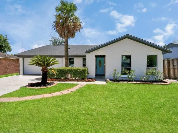 11810 Sagedowne Ln, Houston, TX 77089