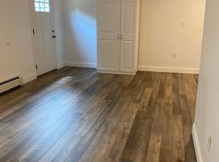 1042 Main St #2, Cementon, NY 12414