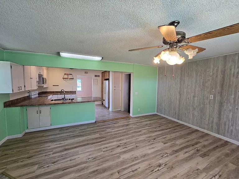 1005 Rimrock Rd — Photo 18
