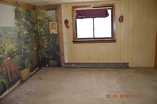 4th image of 218 3rd Avenue #1