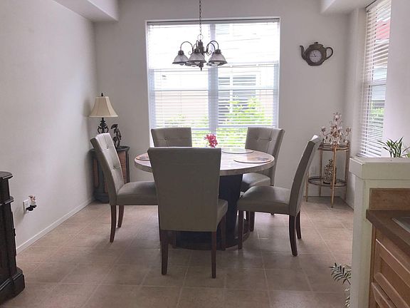Dining area off of kitchen