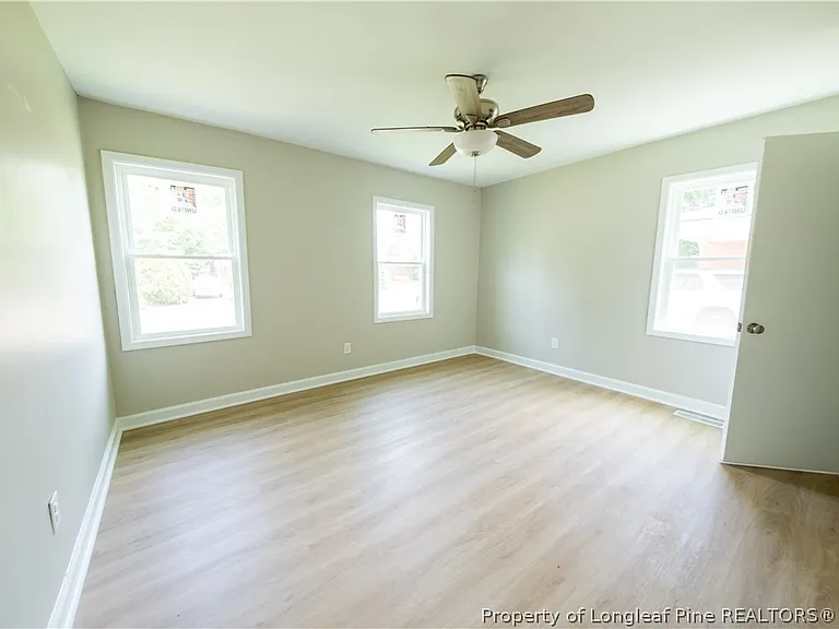 4825 Cottonwood Dr — Photo 12