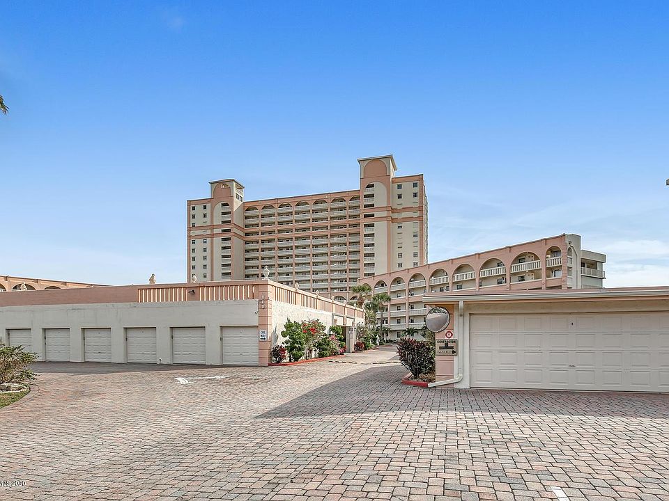 1st image of 850 N Atlantic Ave APT 303