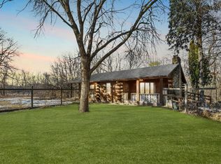 9227 Lake Dr NE, Columbus, MN 55025