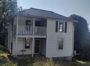 115 Chestnut Ave, Stuart, VA 24171