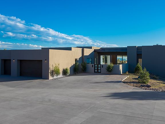 5th image of 5 Silver Mesa Plaza Santa Fe