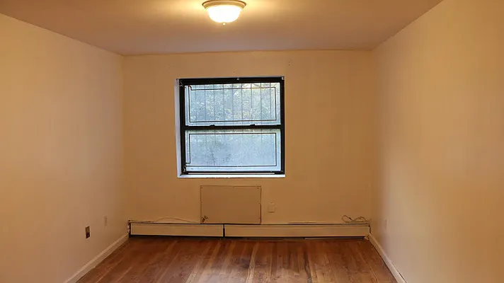 Rented by Gavriel T. Drew, LREB | media 10