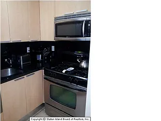 Sold by Thomas Gugliucci Real Estate
