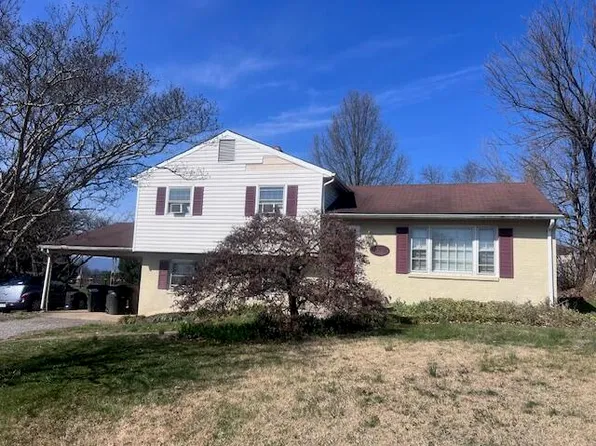 439 McDonald St, Vinton, VA 24179