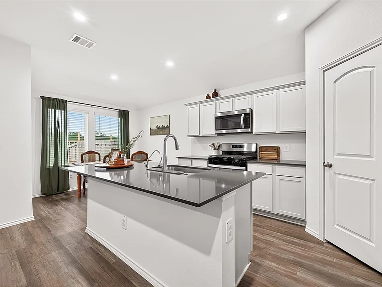 40310 Bermuda Ivy St — Photo 12