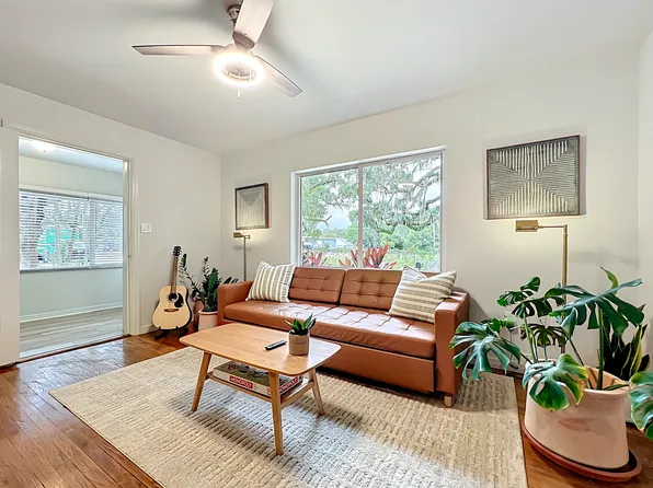 2305 Henderson Dr, Orlando, FL 32806