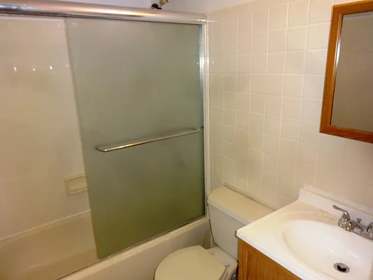 Rented by Blue Egg Realty Corp | media 52