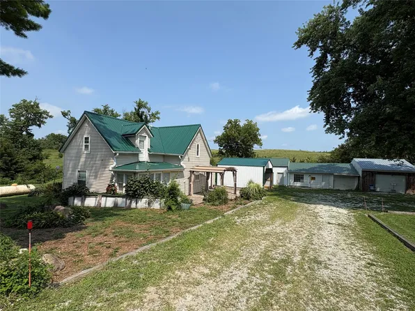 57846 150th Ave, Lacona, IA 50139