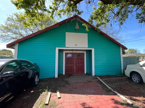 517 N Windsor Ave, Stockton, CA 95205