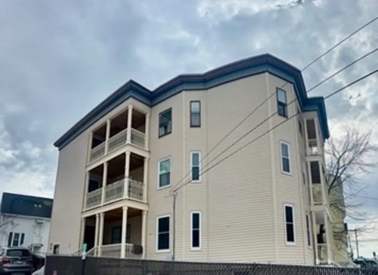187 White St #1 — Photo 1