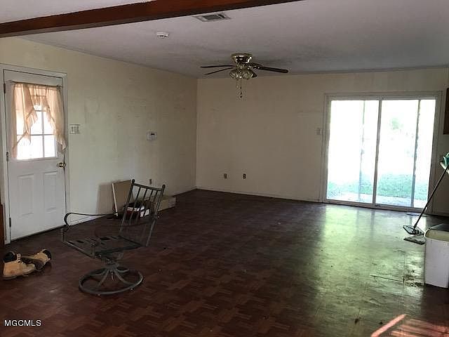 1st image of 11305 Brushy Ln