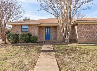 301 Rio Grande St, Glen Rose, TX 76043