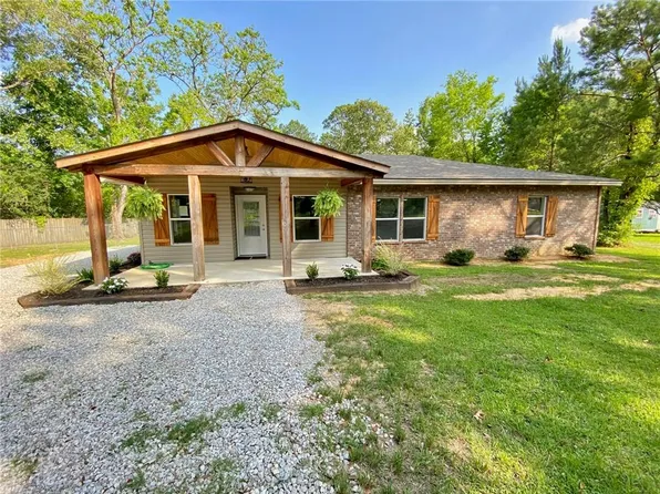 1731 Ball Cutoff Rd, Pineville, LA 71360
