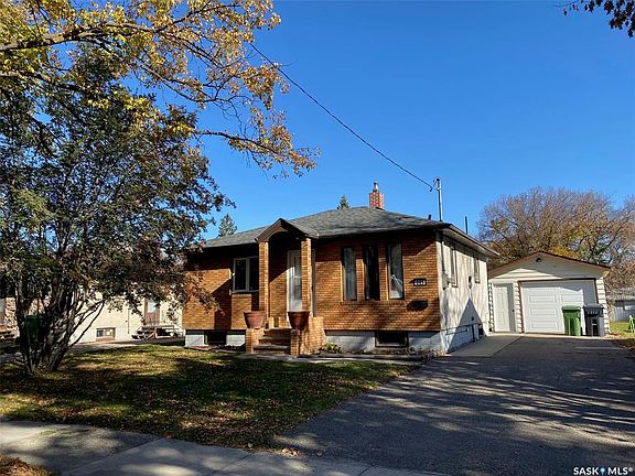 4th image of 269 Maple Ave