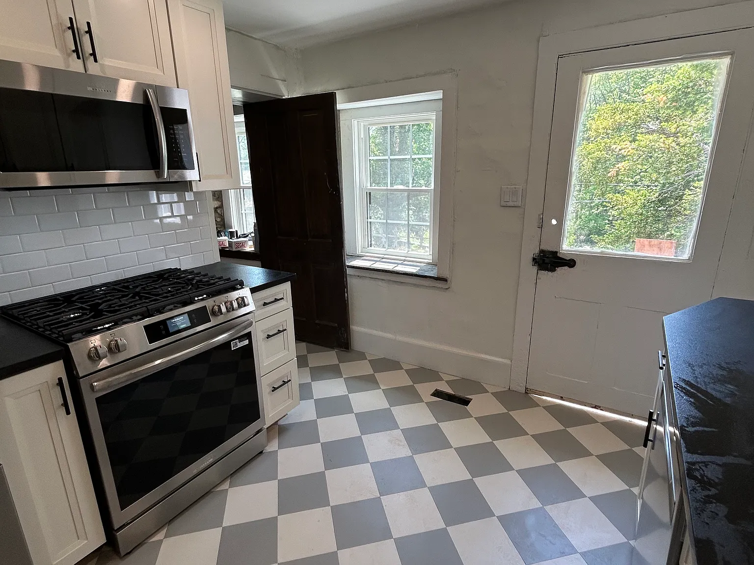 369 Byram Kingwood Rd — Photo 1