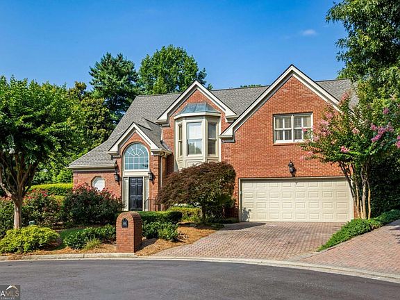 2nd image of 240 Embassy Ct