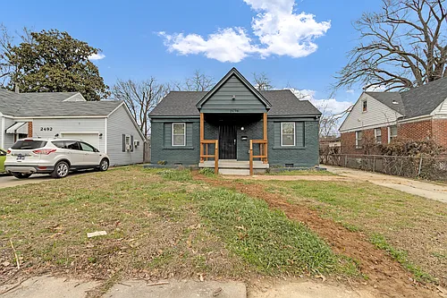 2496 Malone Ave Photo 1