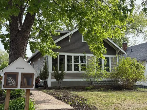 654 Carroll Ave, Saint Paul, MN 55104