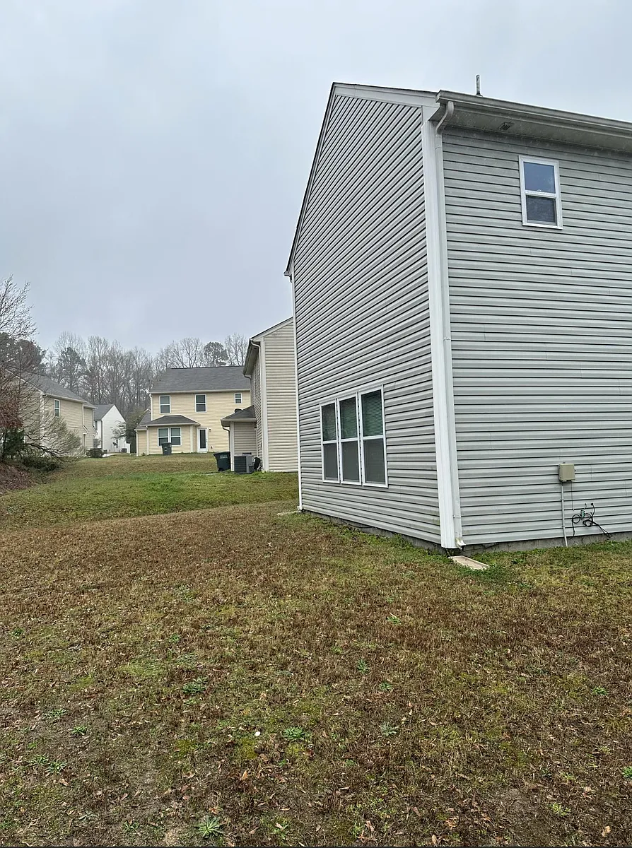 Building Photo - 1560 Brett Shane Ct