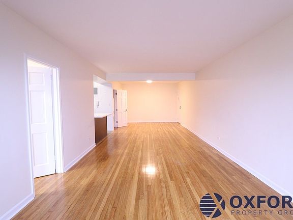 2nd image of 3415 Parsons Blvd APT 5R