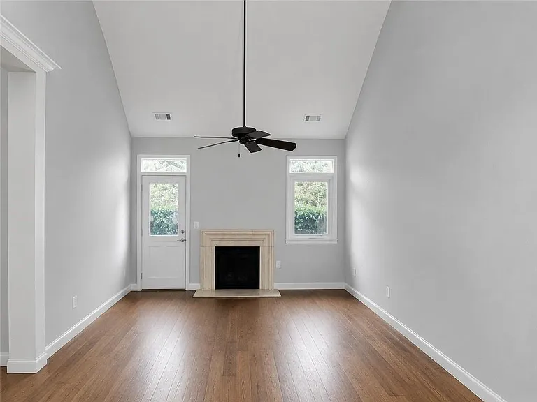 1655 Township Cir — Photo 8