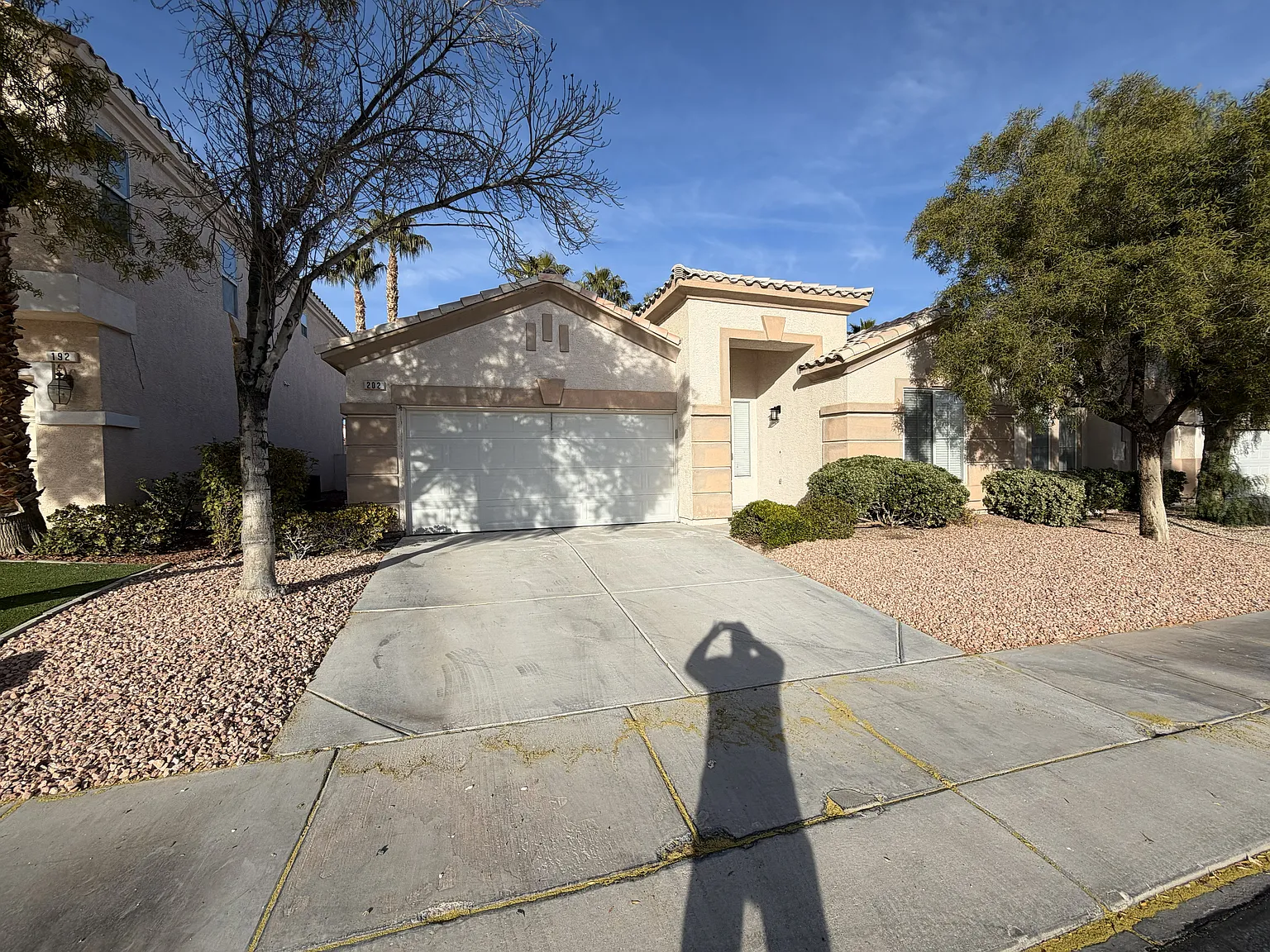202 Waterton Lakes Ave — Photo 4
