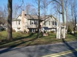 264 Pleasant Valley Rd, East Earl, PA 17519