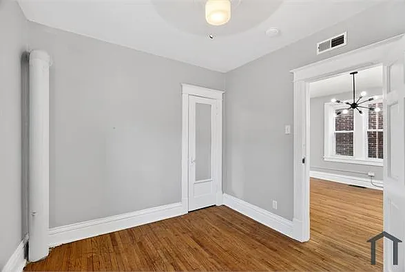 3923 Miami St #2F — Photo 15